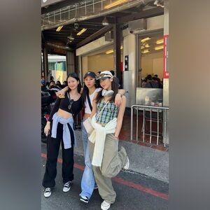 New York Minute Cargo Pants